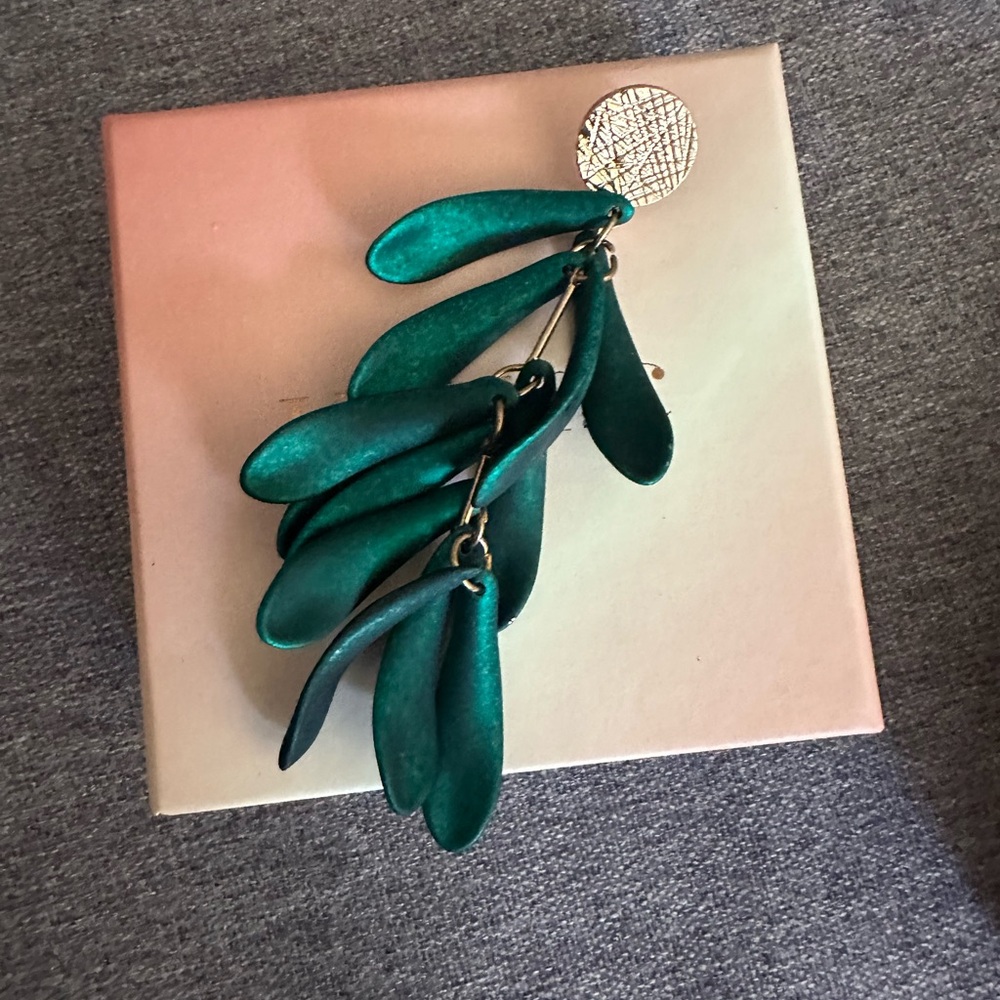 KC Chic Cabana earrings